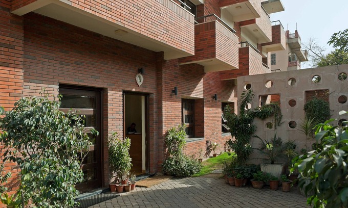 Sindhi Camp Casa | Atithi Guest House