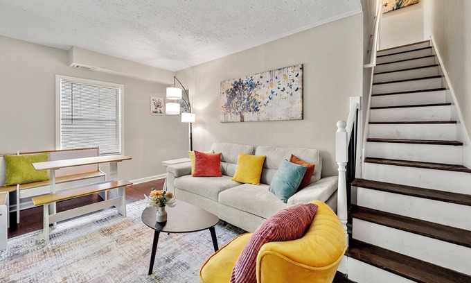 Pittsburgh Casa | ATL Gem: Near Stadiums, Airport, and Downtown!