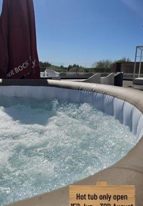 Mira Cama Y Desayuno | Atlantic Spot Guest House