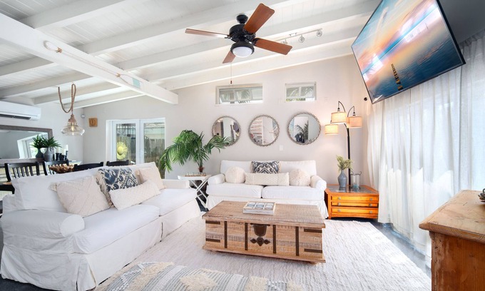 Midtown Casa | Atlantis House- beautiful residence close to beaches