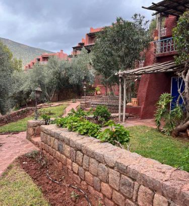 Bine el Ouidane Apartamento | Atlas AGUELMAM