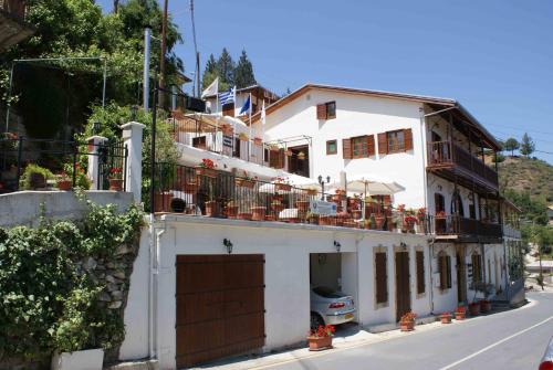 Kalopanayiotis Apartamento | ATRATSA Mountain Suites