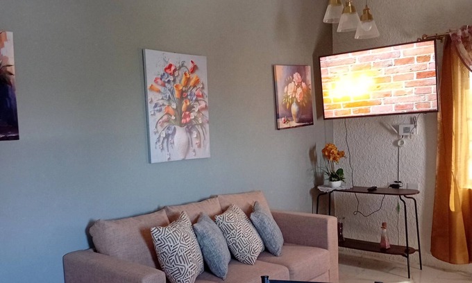 Portmore Apartamento | ATRO Travels in Phoenix Park Village