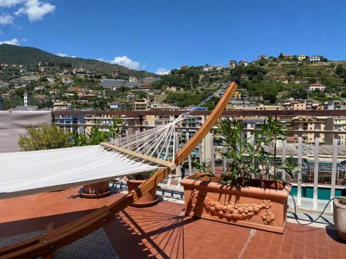 Sanremo Apartamento | Attico Flora