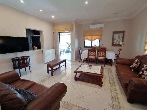 Nea Palatia Apartamento | Atticview2