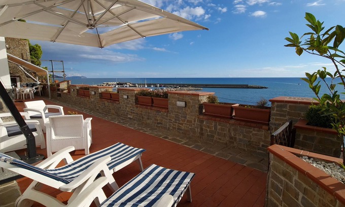 Marina di Casal Velino Apartamento | Attinia - Villa Martina Mare