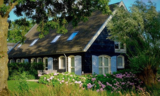 Portengen Otro | Atractivos apartamentos / alojamiento para grupos en la zona de combate y el corazón verde.