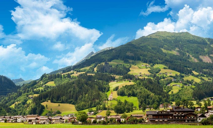 Helfenstein Apartamento | Atractivo apartamento en Hart im Zillertal en zona de esquí
