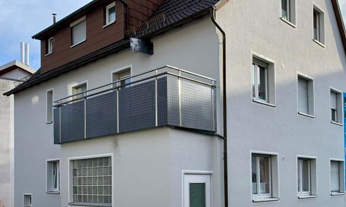 Lonsee Apartamento | Attractive fitter and company accommodation in a central location - 12a, Oberkochen