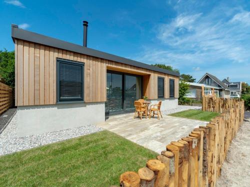 Callantsoog Casa | Attractive home with terrace