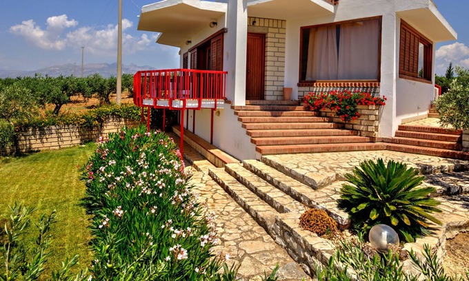 Ribera Villa | Encantadora villa con vista al mar en una de las zonas más sugerentes de Sicilia