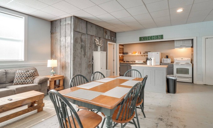 Briceville Condominio | ATV Adventures Await: Tennessee Riverside Retreat