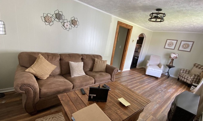 Bluewell Apartamento | ATV ENTHUSIASTS: ACCESS TO HATFIELD AND MCCOY TRAILS