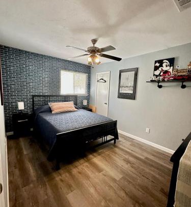Milwood Casa | ATX North- Private room and Bathroom in Quiet Neighborhood