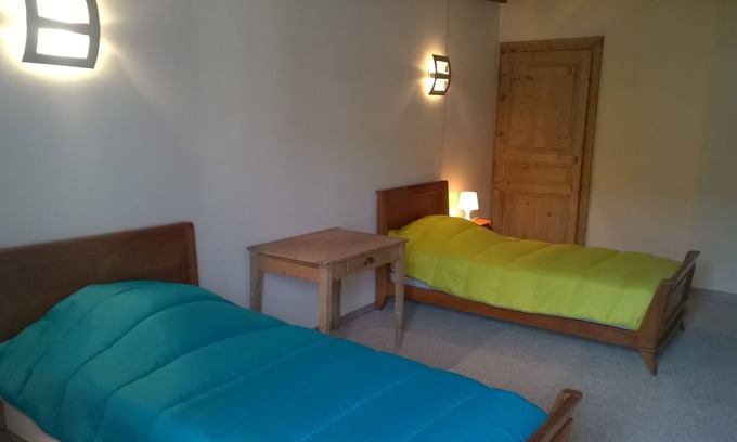 Sault-Brenaz Apartamento | au Bord de la via Rhona