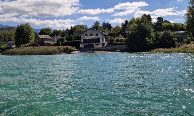 Brison-Saint-Innocent Casa | AU Bord LAC DU Bourget, Ponton Prive, 4 Chambres DT 3 Avec Salle DE Douche/bain