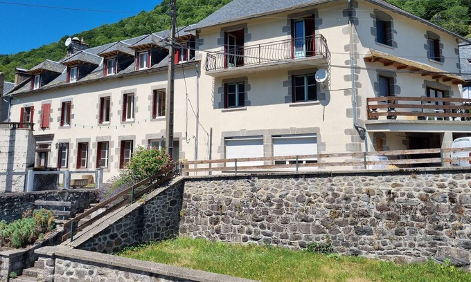 Laveissiere Casa | Au Coeur Du Volcantal
