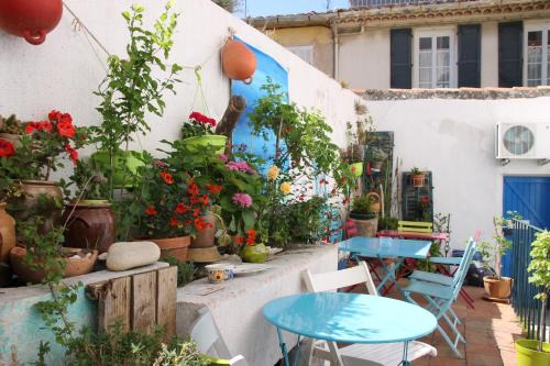 Cassis Hostal | Au Petit chez Soi