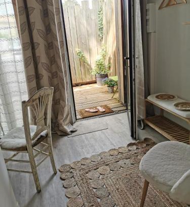 Basse-Goulaine Cama Y Desayuno | Au Poème du Chêne, Logement indépendant, Calme, Parking gratuit