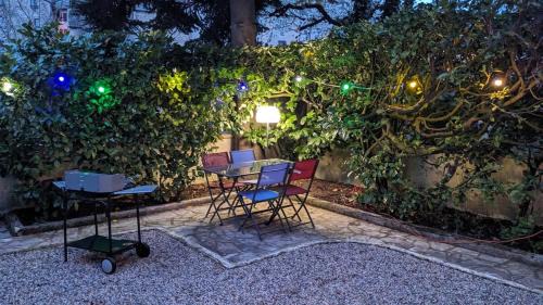 Espalion Apartamento | Au Ptit Bonheur du Lot, centre-ville, calme, vue, jardin