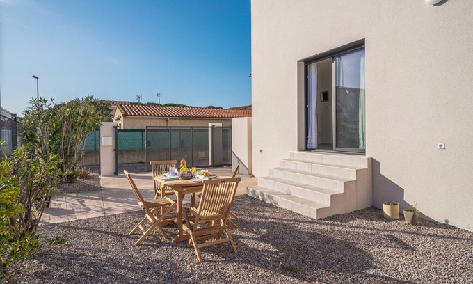 Sainte-Marie-Plage Casa | Aubépines by Interhome