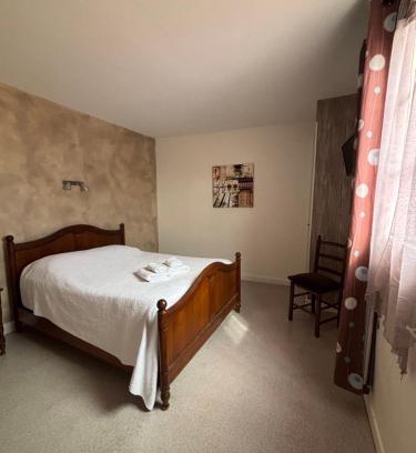 Cherisy Hotel | Auberge Cherisy