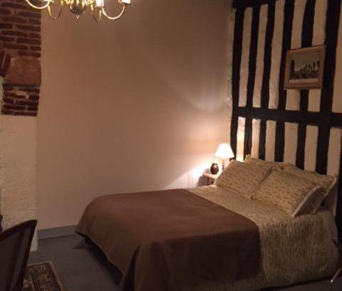 Sennely Hotel | Auberge de villechaume
