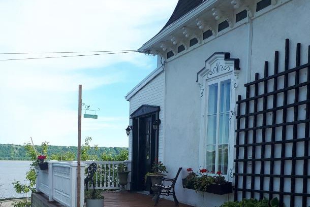 Chateau-Richer Cama Y Desayuno | Auberge le Petit Séjour