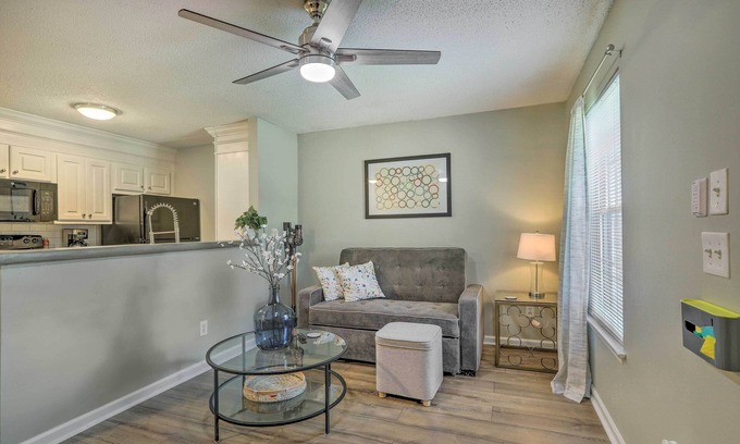 Auburn Condominio | Auburn Condo w/ 2 Pools < 2 Mi to University!