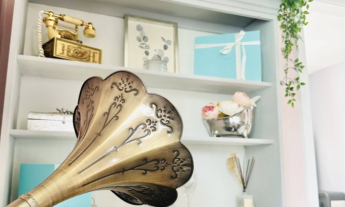 Southeast Salem Apartamento | Audrey- an ode to an icon
