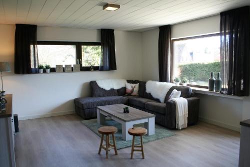 Elkeringhausen Apartamento | Auf der Platte 1