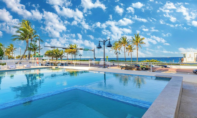 Birch Park Finger Streets Casa | Aug/Sept Discount! Pool, Steps from Beach, Ocean View | Ocean Haven by AvantStay
