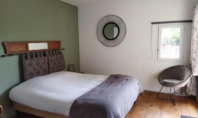 Le Somail Casa | Aur Blan - Les Pipistrelles