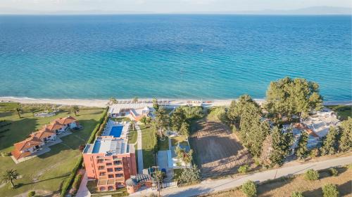 Kriopigi Casa | Aura Beachfront Private Pool Villa
