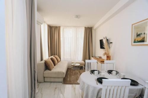 Rafajlovici Apartamento | Aura Time 33