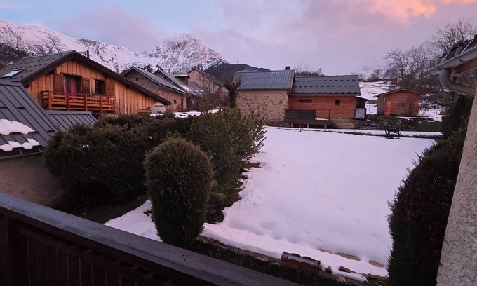 Auris Casa | Auris-en-Oisans, Domaine de l'Alpe d'Huez, 10 minutes from the resort.