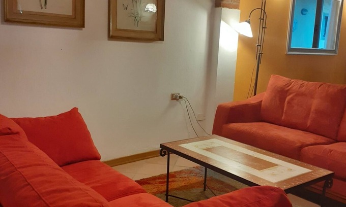 Vinci Cabaña | Aurora, 3 bedroom house with air conditioning, wifi, garden and shared pool