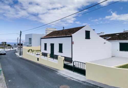 Ponta Delgada Casa | Aurora House