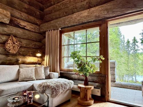 Rukatunturi Casa | AURORA LAKE RUKA, sauna, lakeside, wifi