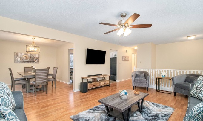 Aurora Casa | Aurora Rental- Lehnertz