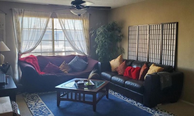 North Shoal Creek Casa | Austin Home Stay
