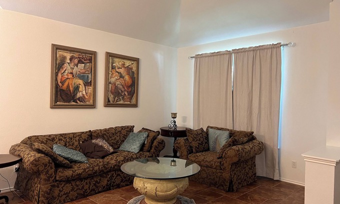 North Buttercup Creek Casa | Austin ,Tx suburb in the Heart of Cedar Park , Toddler friendly 4 bedroom home.