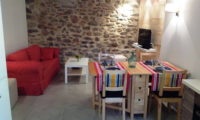 Laroque-des-Alberes Casa | Auténtica casa de carácter catalana.