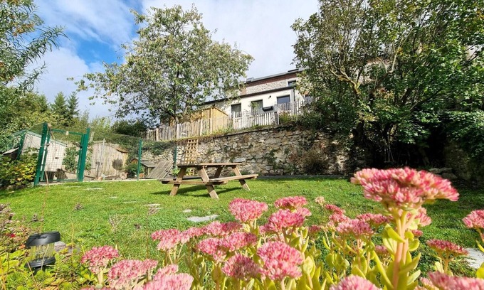 Bousignies-sur-Roc Cabaña | Casa auténtica con jardín y admite mascotas