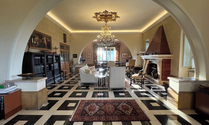 Monte Porzio Catone Villa | PAÍS DE ROMA, VISTAS, VIÑEDOS, FÁCIL ACCESO DE LA CIUDAD EN TREN