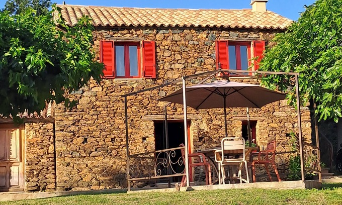 San-Nicolao Casa | Casa de carácter, independiente, con piscina privada, confortable