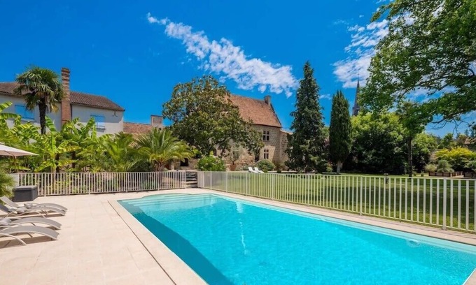 Birac-sur-Trec Casa | Auténtica casa señorial con piscina de agua salada y jardín francés