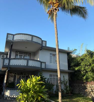 Pointe aux Biches Apartamento | Authentic Mauritian Guest House Trou aux biches