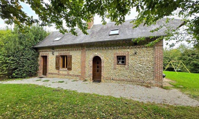 Maheru Casa | Authentic Normandy & large plot