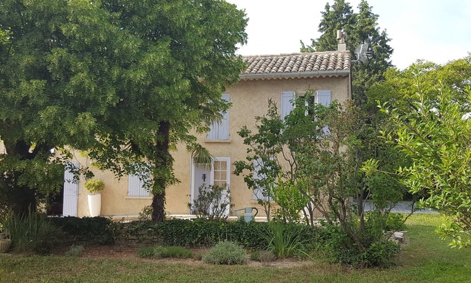 Saumane-de-Vaucluse Otro | Auténtica granja provenzal cerca de Isle sur la Sorgue